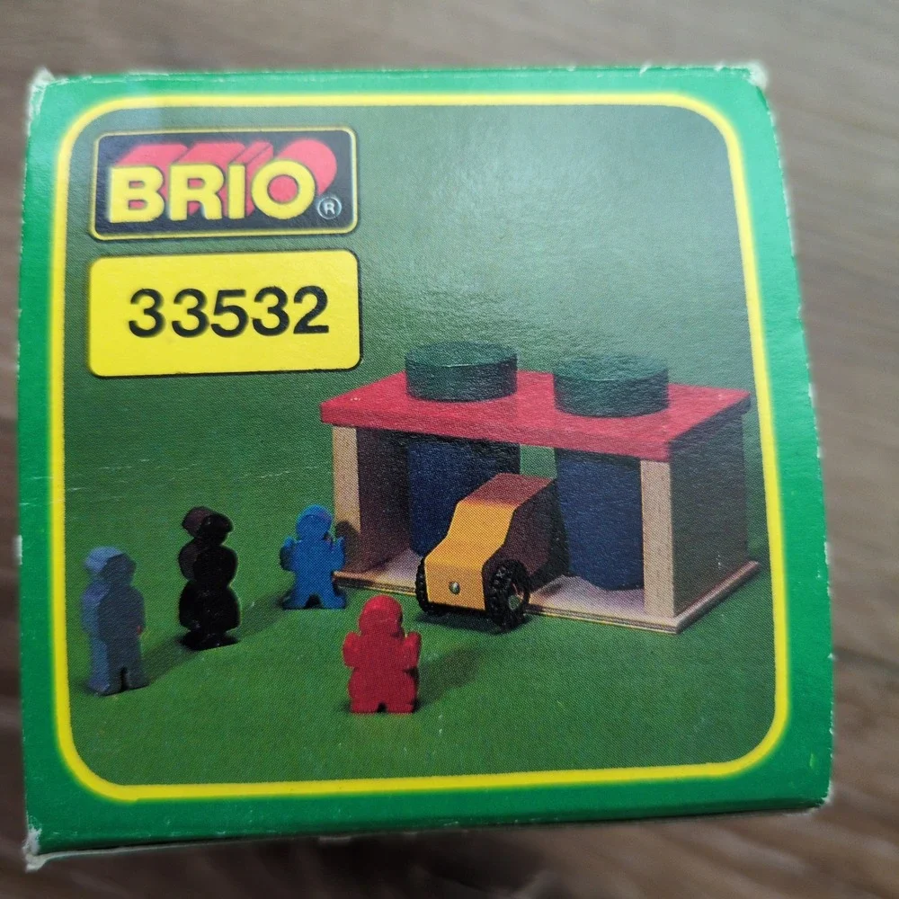 Vtg 90s BRIO Car Wash Station 33532 Wood Train Railway Set New Box